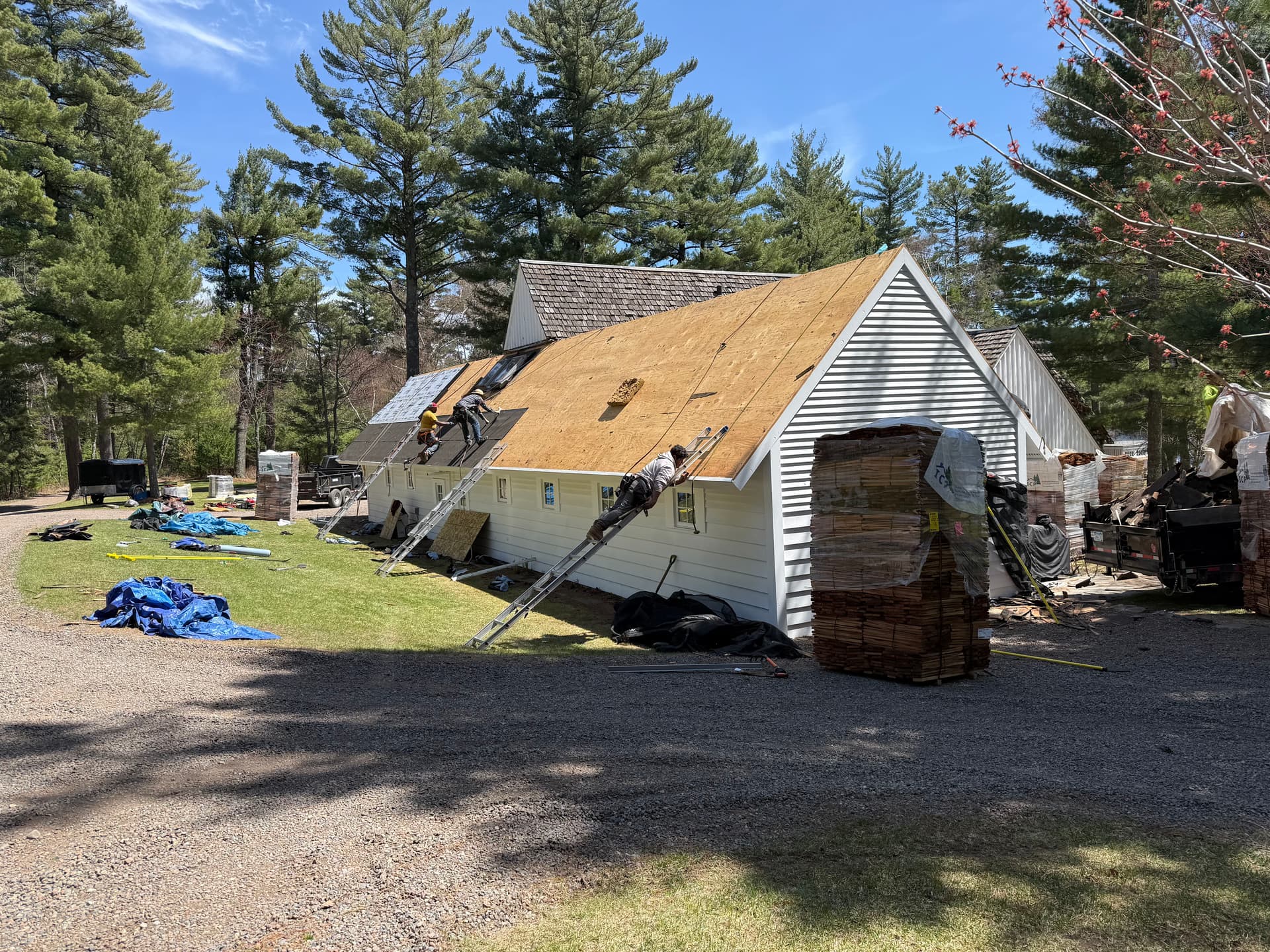 Gallery photos for Full Cedar Shake Roof Replacement on a Duluth Property: Image #6